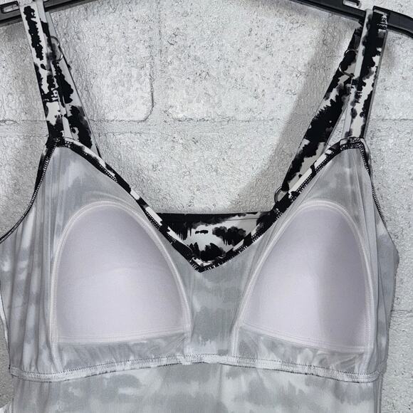 Swim Solutions Women's Printed Tiered Fauxkin Rainbow Rain 16W $102 - Picture 6 of 9